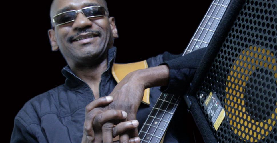 Victor Bailey
