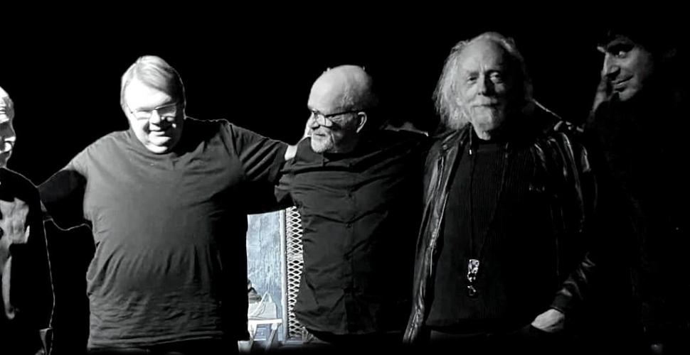 Wolf and the Gang / Hoff.