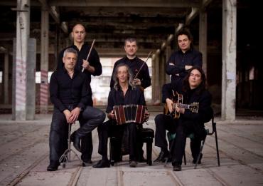 Ensemble Hyperion