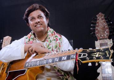 Debashish Bhattacharya duo