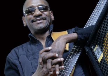 Victor Bailey